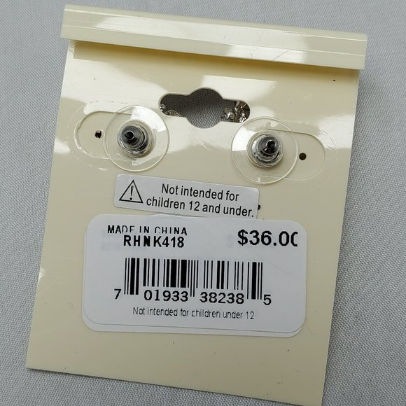 MYSTIQUE pearl bridal cluster pierced stud earring clear silver tone - Picture 4 of 4